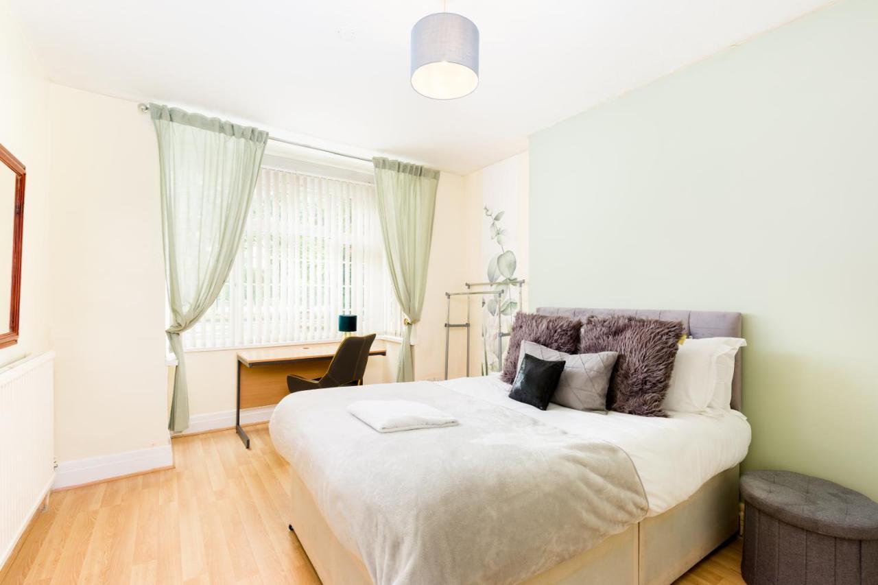 Beautiful 6 Bedroom House For 17 Guests Next To Edgbaston Stadium Бірмінгем Екстер'єр фото
